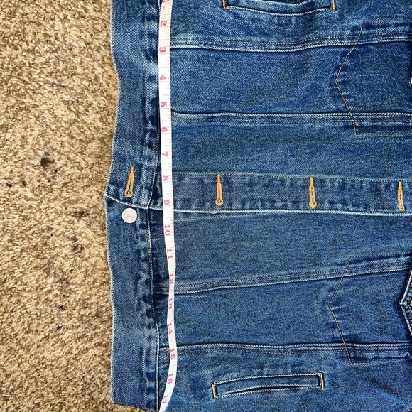 Bill Bass Medium Vintage Jean Jacket. Button down, long sleeves adjustable waist - Picture 10 of 12